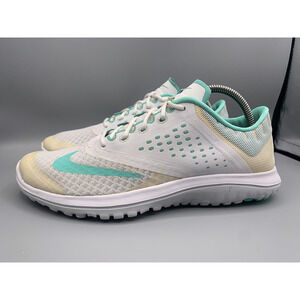 NIKE FITSOLE LITE RUN 2 Running Athletic Shoes Sneakers 684667-104 Women's Sz 9